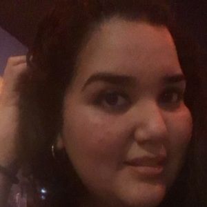 Meet your Posher, Carolina